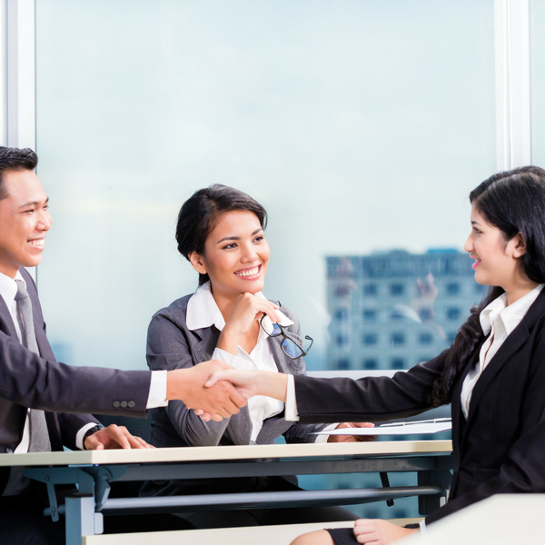 Presentation asset pack example with multiple 3D angles and variations